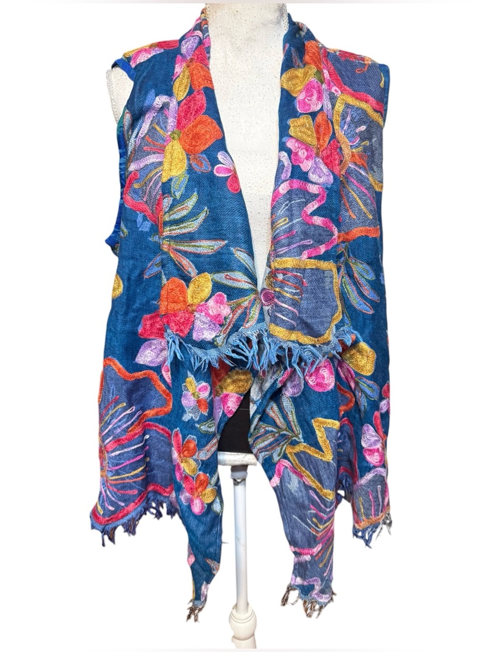 Anu 100% Wool Art-to-Wear Waterfall Vest, blue floral large